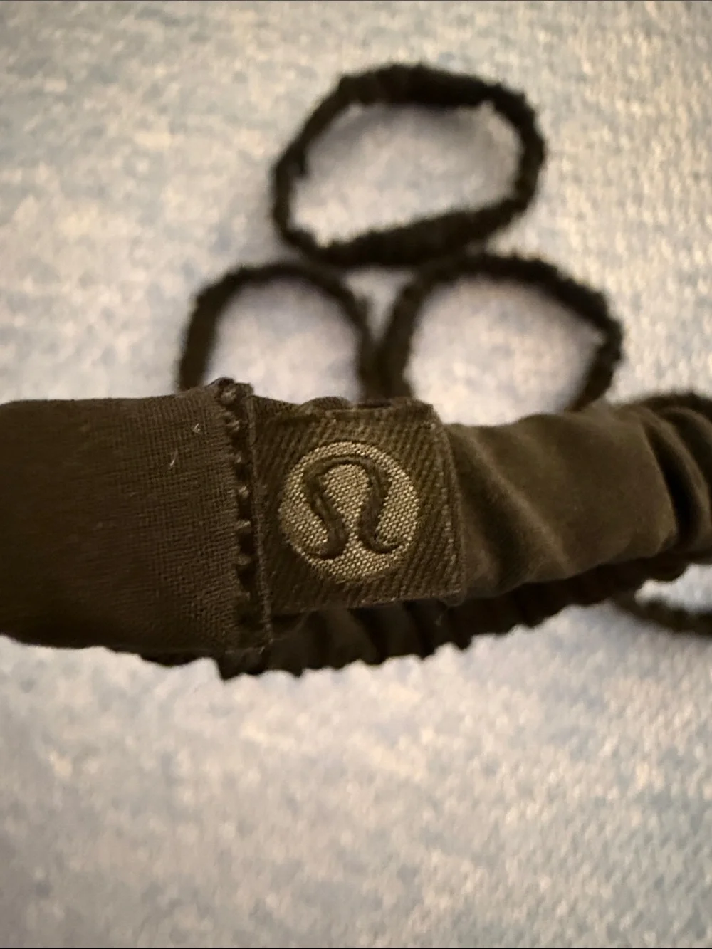 NWOT Lululemon Skinny Hair Ties (Set of Five)